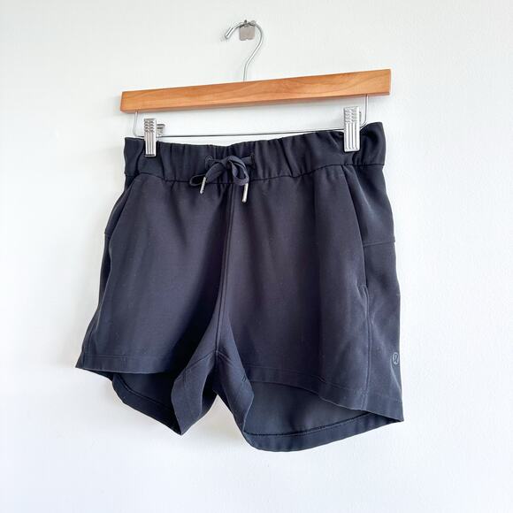 Lululemon On The Fly Short *Woven *2.5" - Black 4 - Picture 3 of 6